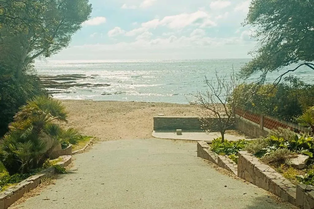 Superbe Villa Acces Direct Plage Saint-Raphael  France