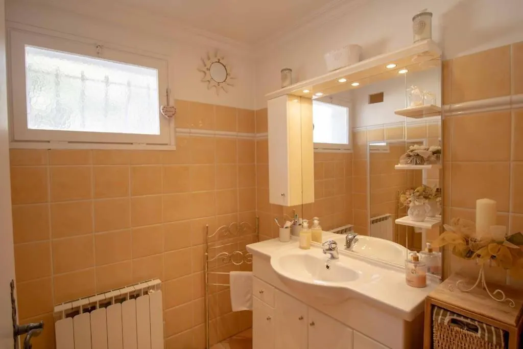 Superbe Villa Acces Direct Plage Saint-Raphael  Saint-Raphael (Var)